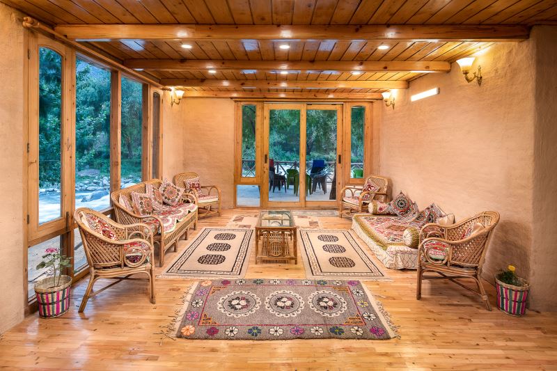 tirthan valley retreat by The bliss from within